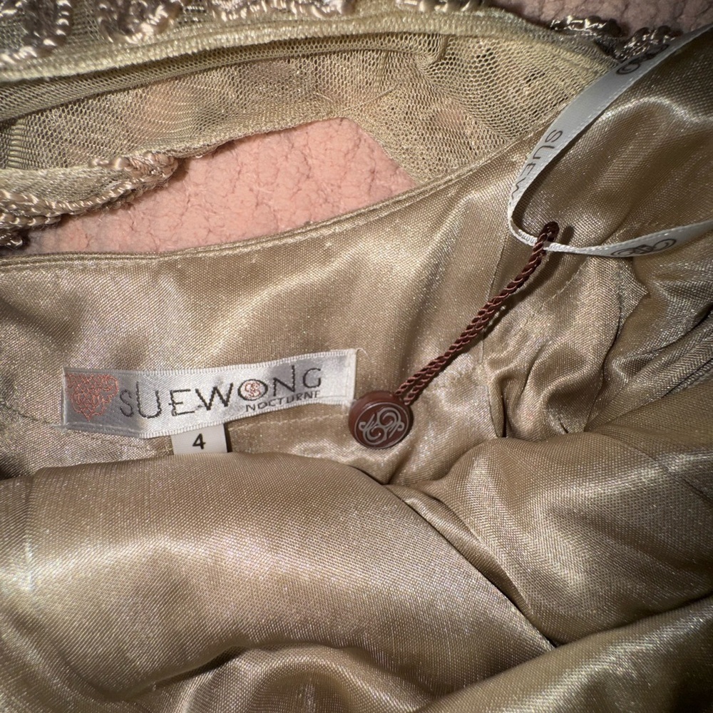 Sue Wong Nocturne Gold Embroidered Sequin Cutout Back Cocktail Dress Size 4 - Picture 14 of 15